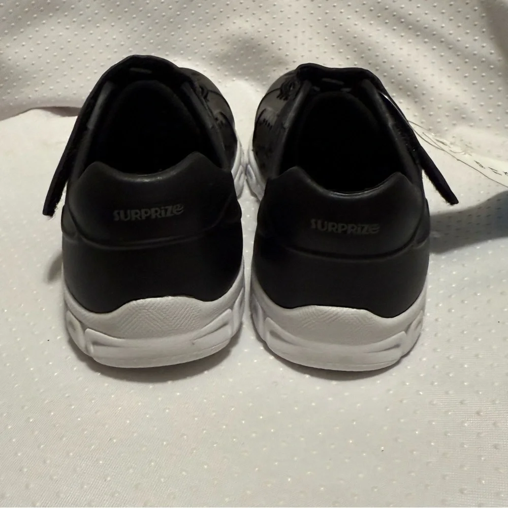 Stride Rite Black Shoes Strap and‎ Perforated Design Boys Size 11 New